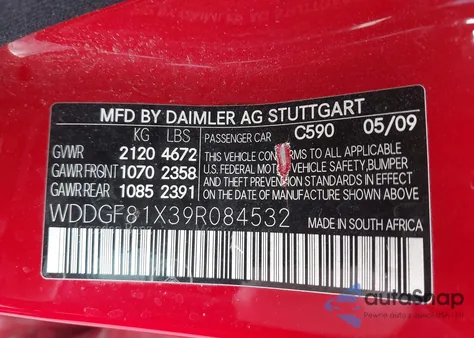 2009 Mercedes-Benz C 300 Luxury 4Matic/Sport 4Matic z USA, uszkodzony, nr VIN WDDGF81X39R084532